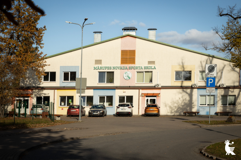 Sporta skola