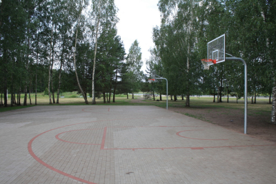 Strītbola laukums