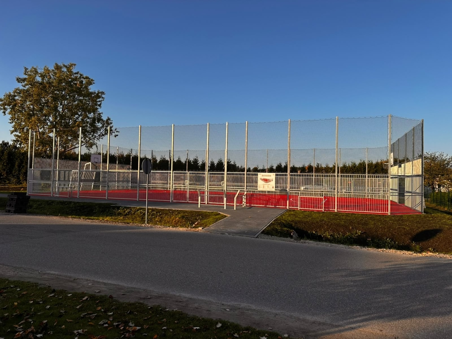 Sporta laukums