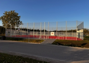 Sporta laukums