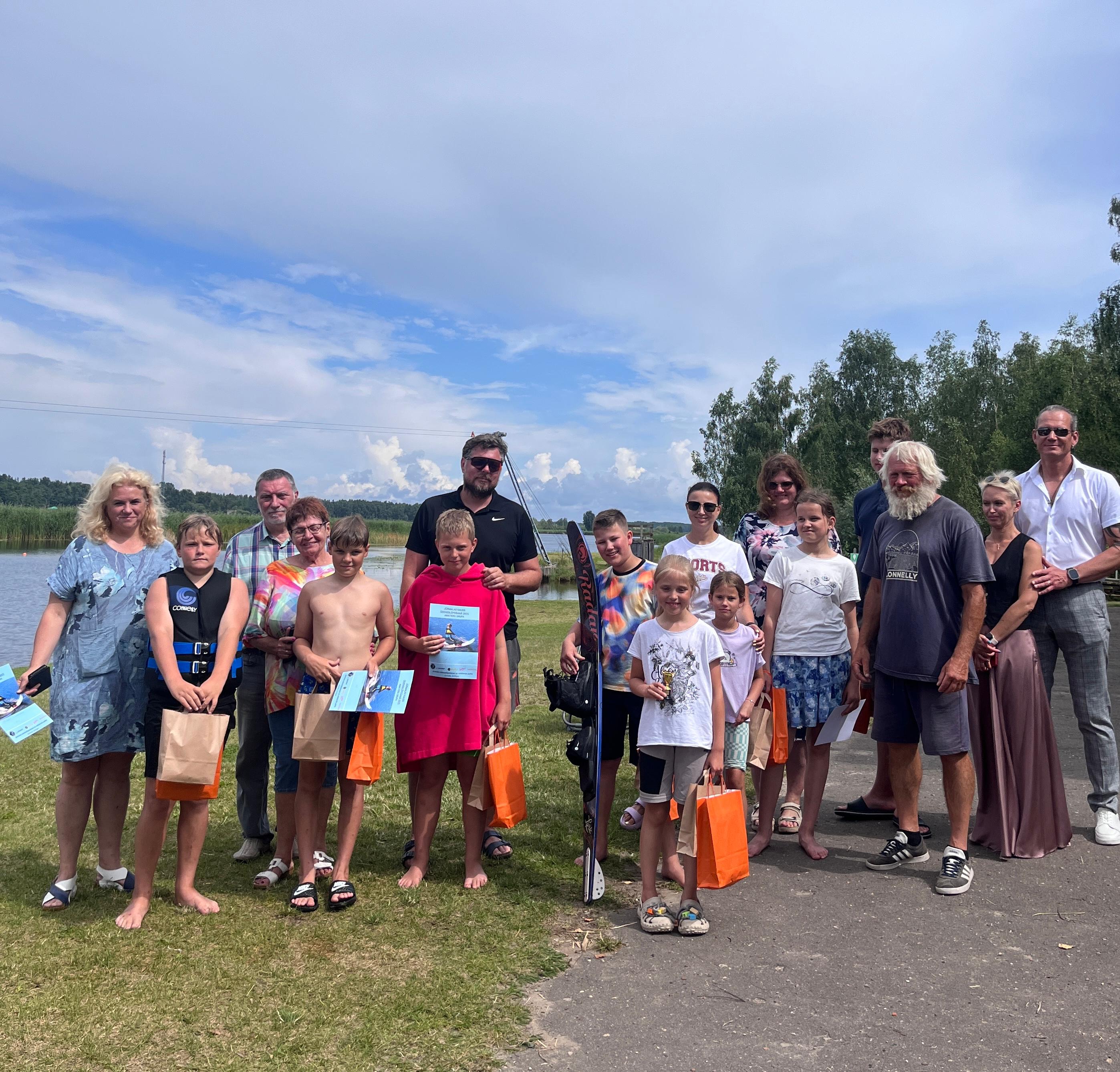 Latvijas čempionāts ūdensslēpošanā_dalībnieki