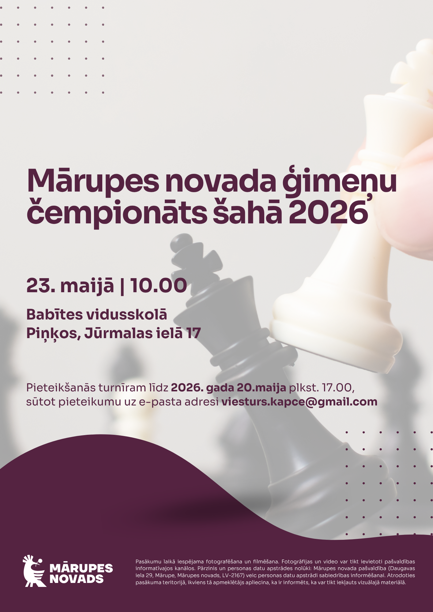 Violeta afiša ar krāsainiem elementiem