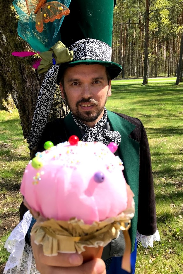 Amatierteātris KALAMBŪRS
