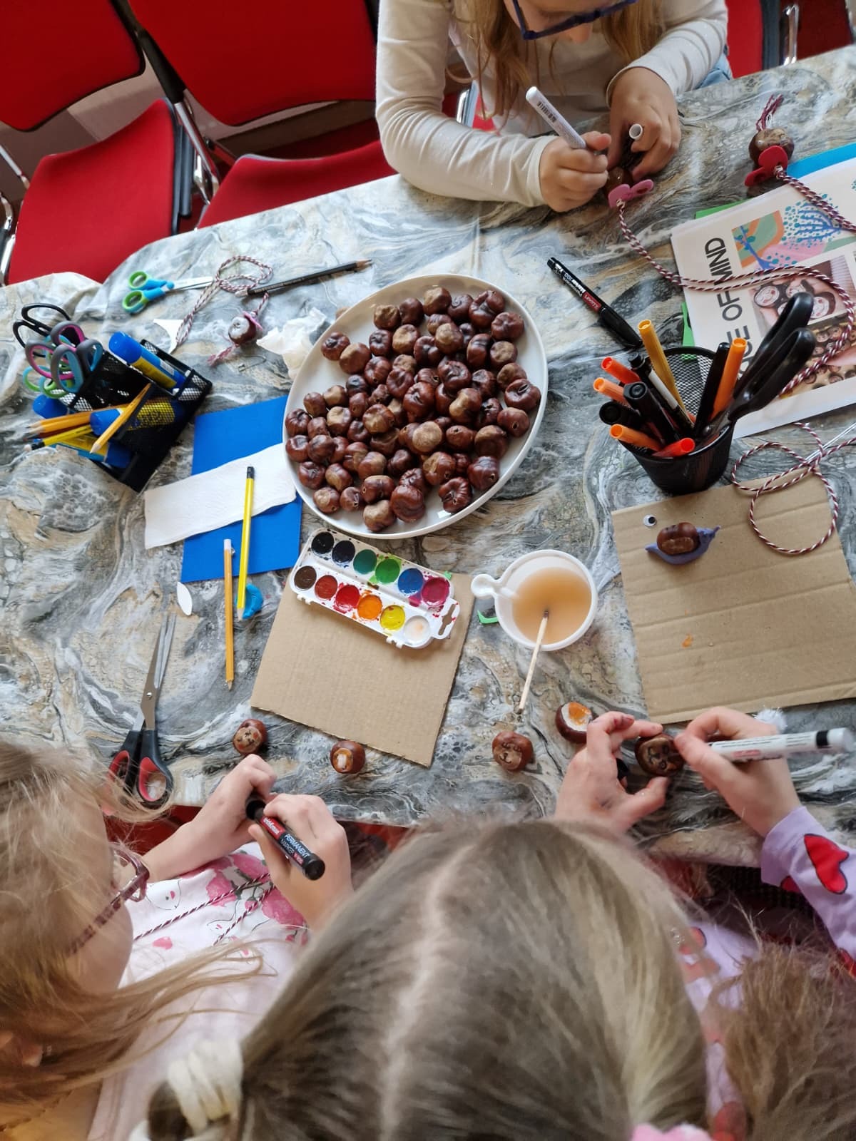 bērnu radošie mākslas darbi