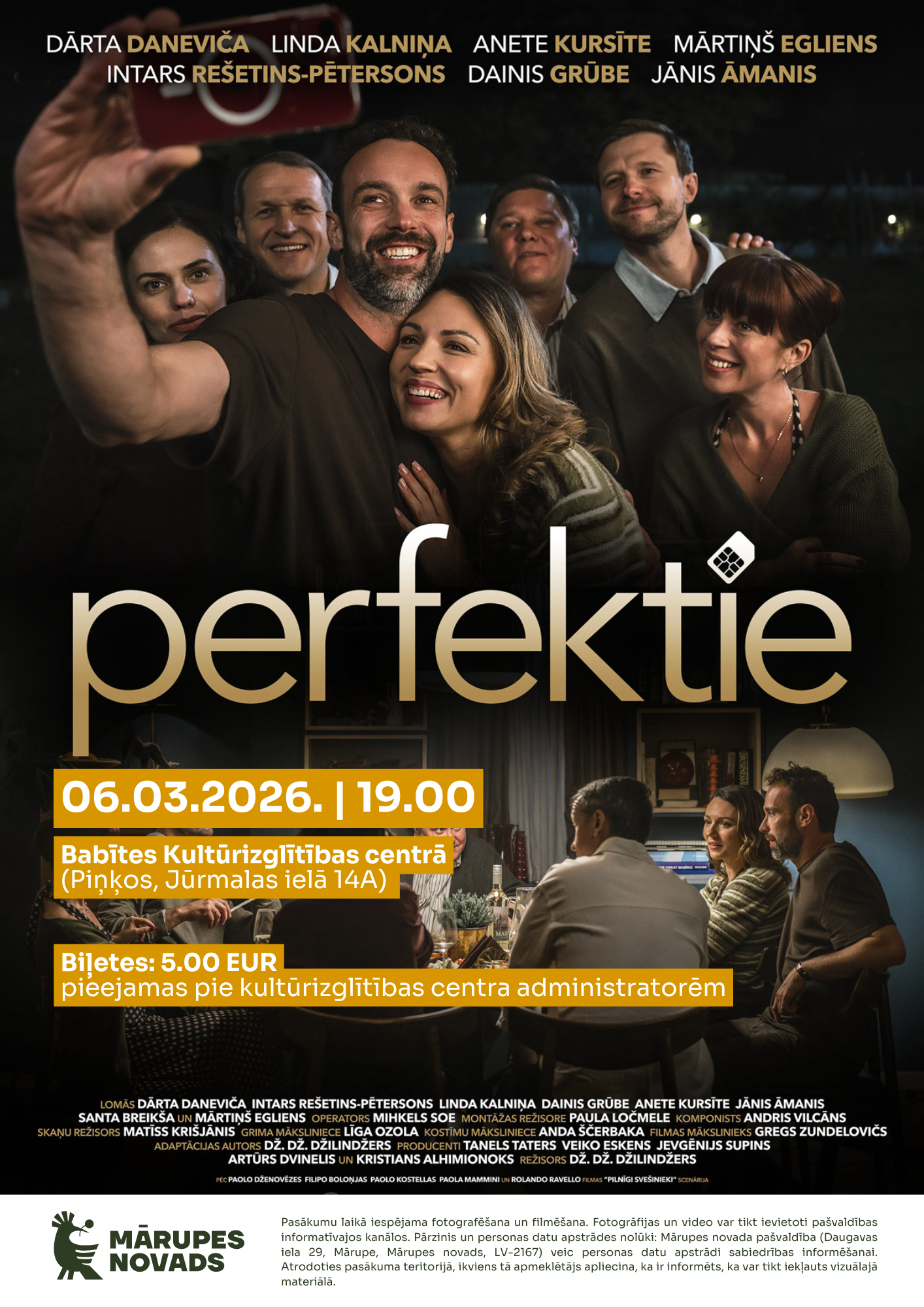 filmas plakāts uz kura ir grupa ar cilvēkiem