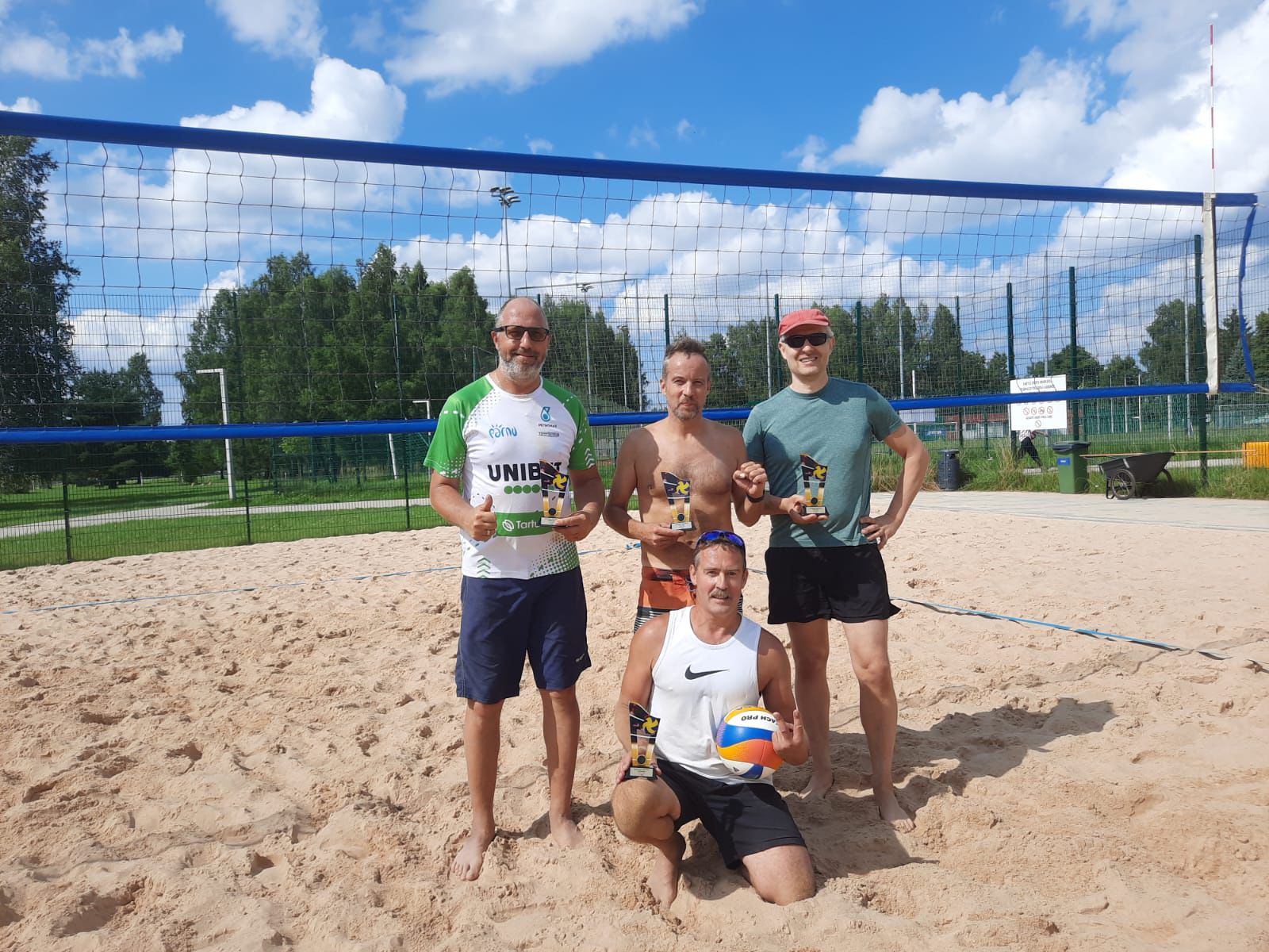 pludmales volejbola dalībnieki