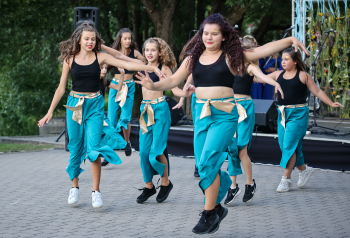 Mūsdienu deju grupa PLATĪNS Mūsdienu deju grupa PLATĪNS