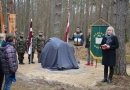 Tiek atklāts piemiņas akmens latviešu karavīriem, 13.11.2014.