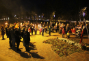 Lāpu gājiens un piemiņas brīdis Mārupes kapos; Foto: L.Allens 11.11.2015.