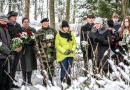 Barikāžu atceres brīdis Mārupē pie Roberta Mūrnieka atdusas vietas, 16.01.2017.