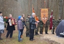 Tiek atklāts piemiņas akmens latviešu karavīriem, 13.11.2014.