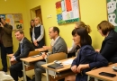Finanšu eksperti pārbauda savas zināšanas Mārupes pamatskolā, 12.02.2014.