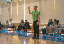 Basketbolisti sporta zālē