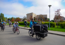 Bildē redzams Aktīvās tūrisma sezonas noslēguma velo brauciens Mārupes novadā