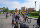 Bildē redzams Aktīvās tūrisma sezonas noslēguma velo brauciens Mārupes novadā