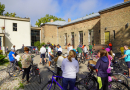 Bildē redzams Aktīvās tūrisma sezonas noslēguma velo brauciens Mārupes novadā