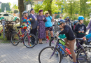 Bildē redzams Aktīvās tūrisma sezonas noslēguma velo brauciens Mārupes novadā
