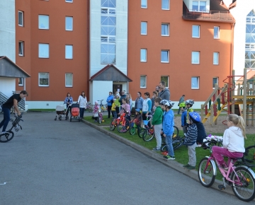 Atjaunotā skeitparka un uzstādīto velonovietņu atklāšana Jaunmārupē, 01.10.2016.