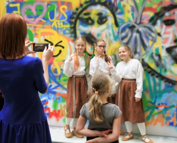 Foto izstādes “Es mīlu Mārupi” atklāšana, 30.04.2017.