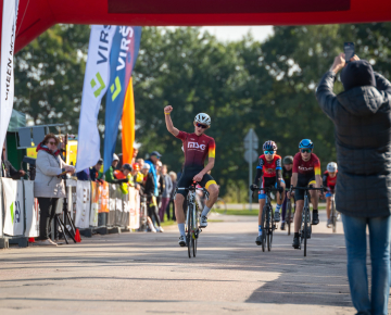 Latvijas atklātais čempionāts šosejas riteņbraukšanā kritērija braucienā un Mārupes velosvētki - 11.09.2022. Foto: Kaspars Suškevičs