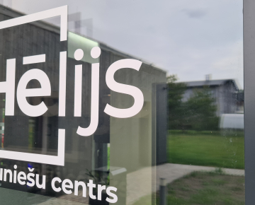 25. maijā jauniešu centrā "Hēlijs" jaunieši tikās ar pašvaldības domes deputātiem