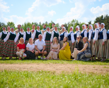 Koncertuzvedums "Sprīdītis dodas pasaulē"
