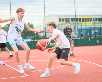 3x3 basketbola turnīrs U-13 un ģimenes grupai 