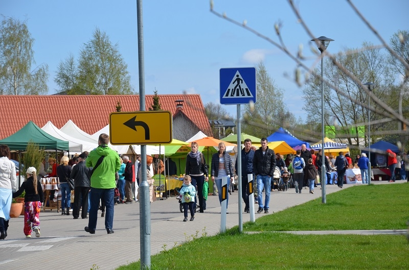 Latvijas mājražotāju tirdziņš Mārupē, 04.05.2015.