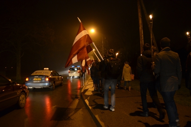 Lāčplēša dienas lāpu gājiens Mārupē, 11.11.2013.
