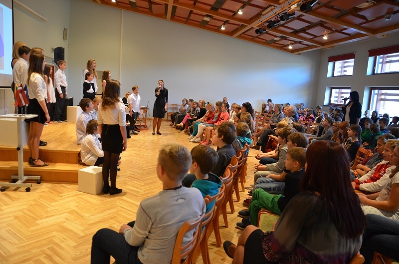 Jaunmārupes pamatskolā atmostas Latvija, atmostas Baltija, 23.10.2014.