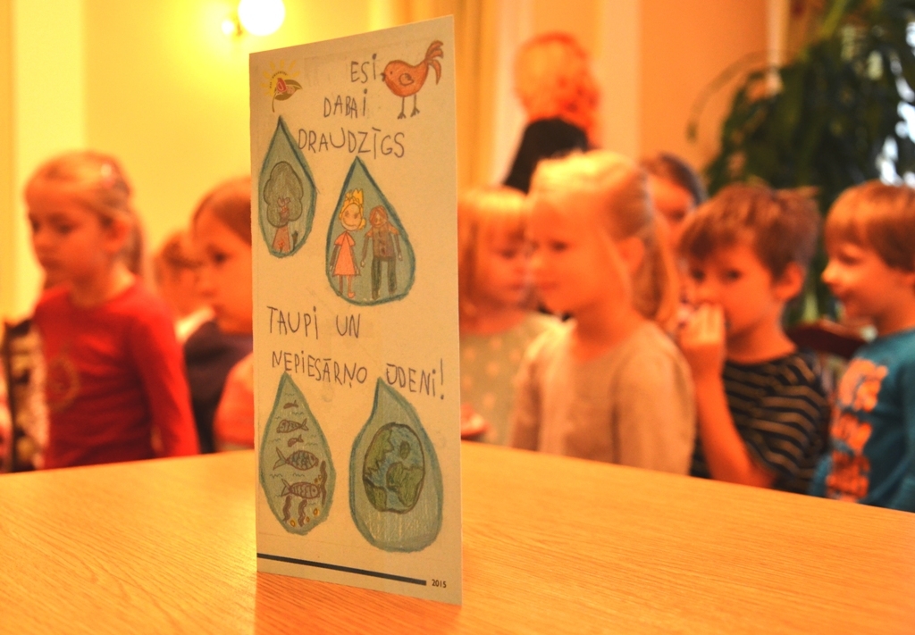 Mārupes PII “Zeltrīti” Ekoskolu Rīcības dienu ietvaros viesojas Domē 06.11.2015.