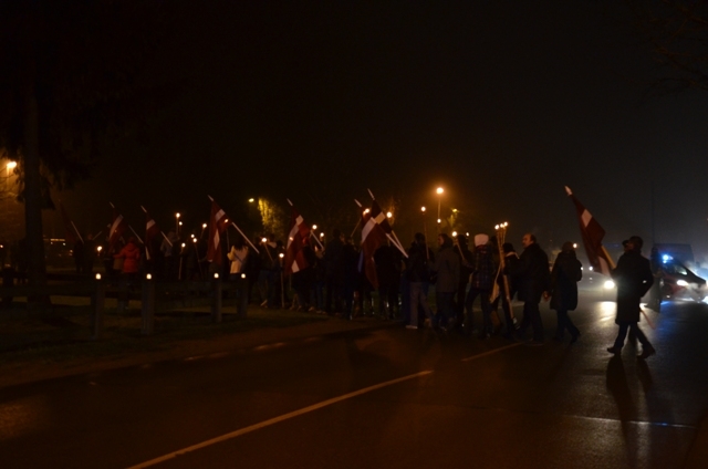 Lāčplēša dienas lāpu gājiens Mārupē, 11.11.2013.