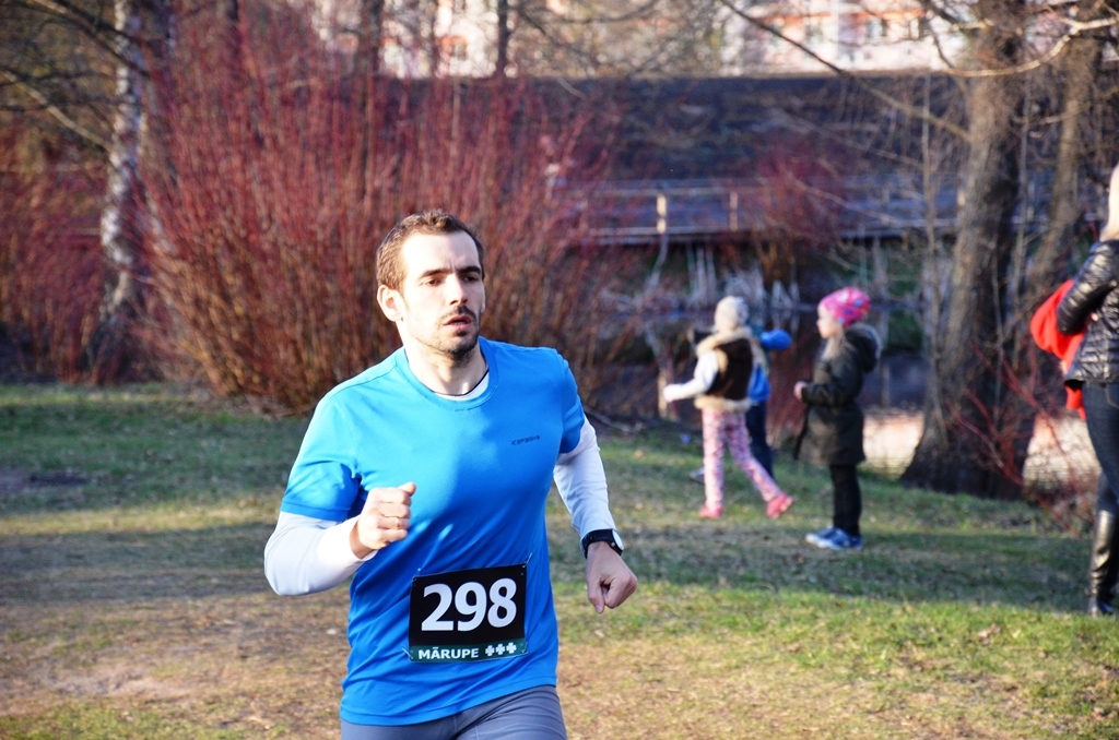Pavasara krosa “Skrējiens apkārt Pavasara dīķim” 1.posms 12.04.2016.