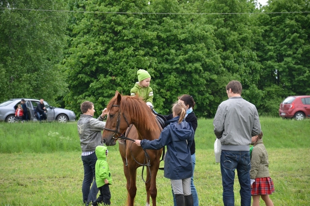 Bērnu un jauniešu svētki “Ar vasaru saujā”, 26.05.2013.