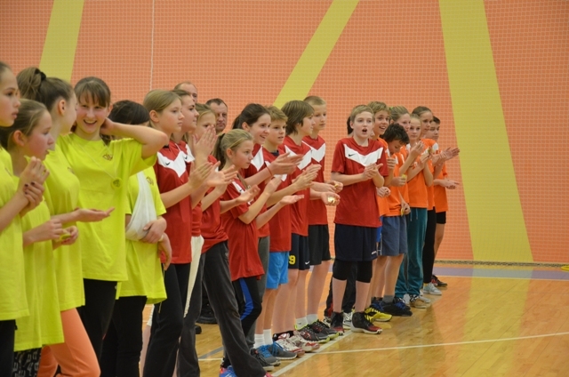 Policijas – skolu sporta diena “Esi draugs!”, 27.11.2013.