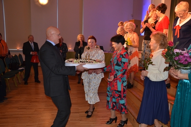 Senioru līnijdeju grupa “Vējiem līdzi” nosvin 10 gadu jubileju, 29.11.2014.