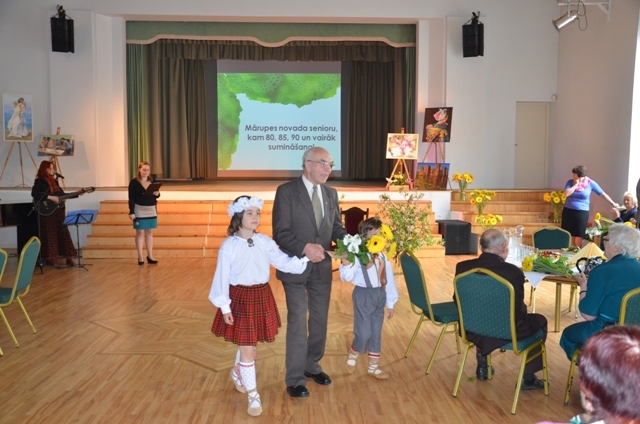 Senioru sveikšana, 20.05.2015.