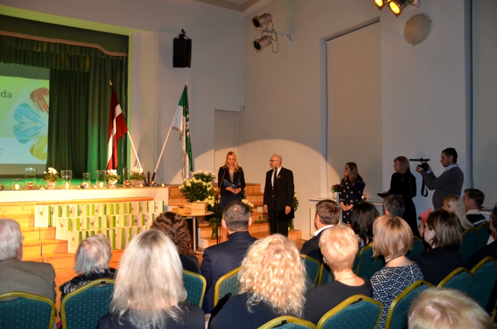 Svinīgs sarīkojums par godu Latvijas valsts svētkiem 17.11.2015.