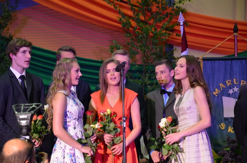 Absolventi Mārupes vidusskolā, 12.06.2015.