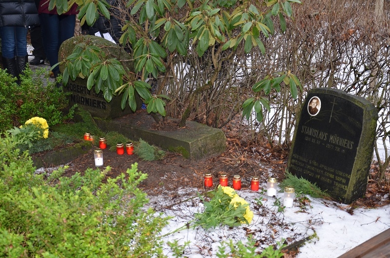 Barikāžu atceres brīdis Mārupē, 16.01.2015.