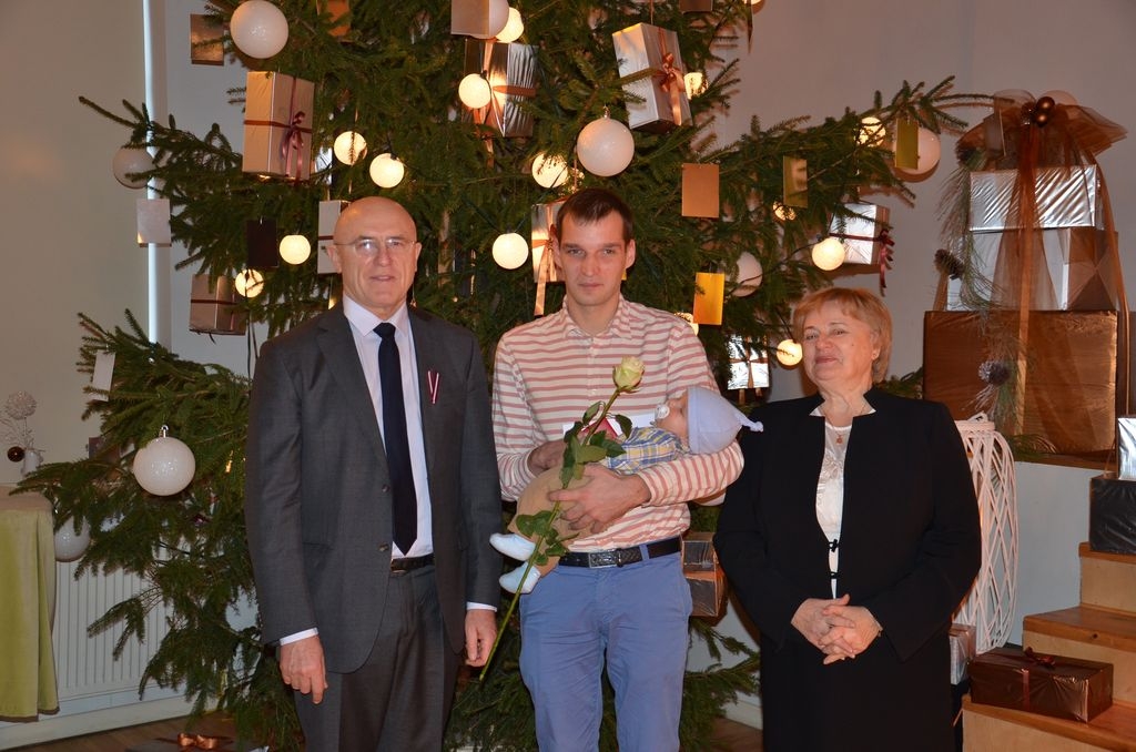 Jaundzimušo sveikšanas pasākums “Esmu mazais mārupietis”, 19.12.2015.