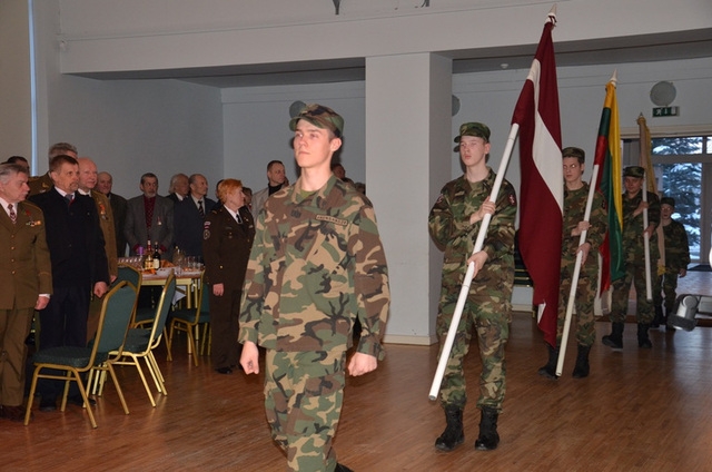 Piemiņas pasākums pie Roberta Mūrnieka atdusas vietas Mārupes kapos un atceres vakars par godu barikāžu 22. gadadienai