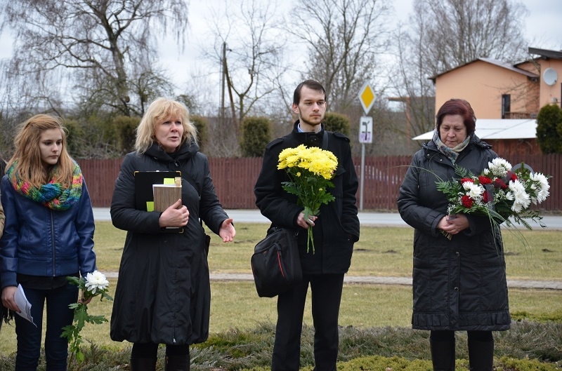 Mārupieši, komunistiskā genocīda upurus pieminot, 25.03.2014.