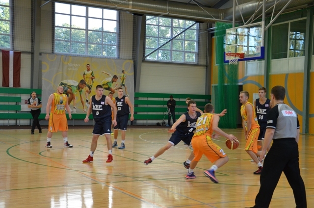 LBL2 sezonas atklāšanas spēle: BK Mārupe/VEF kadeti, 29.09.2013.