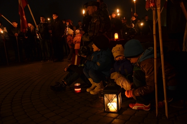 Lāčplēša dienas lāpu gājiens Mārupē, 11.11.2013.