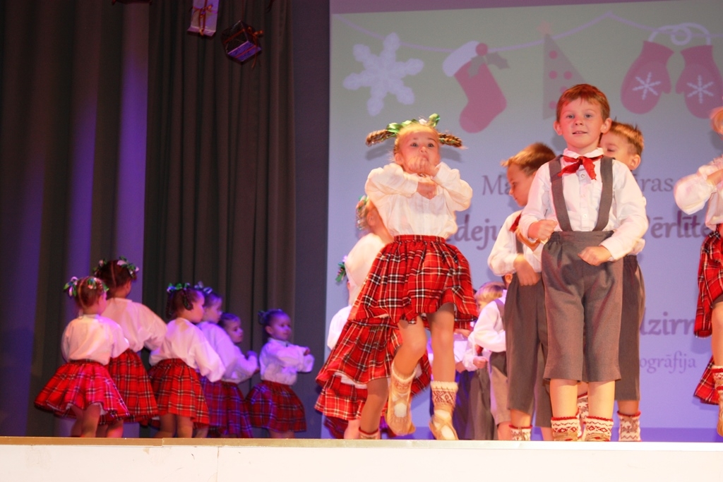 Adventes koncerts bērniem “Nāc ciemos!” 06.12.2015.