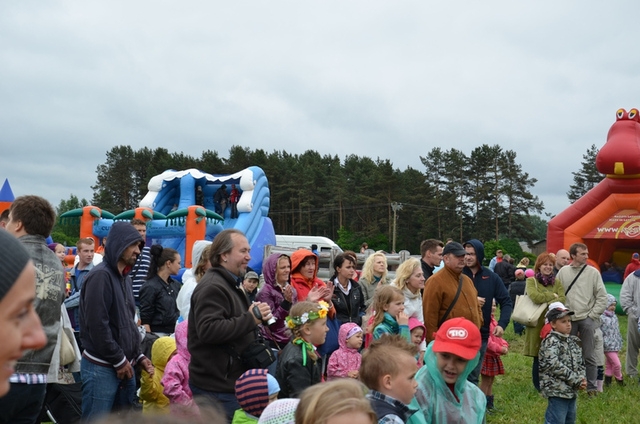 Bērnu un jauniešu svētki “Ar vasaru saujā”, 26.05.2013.