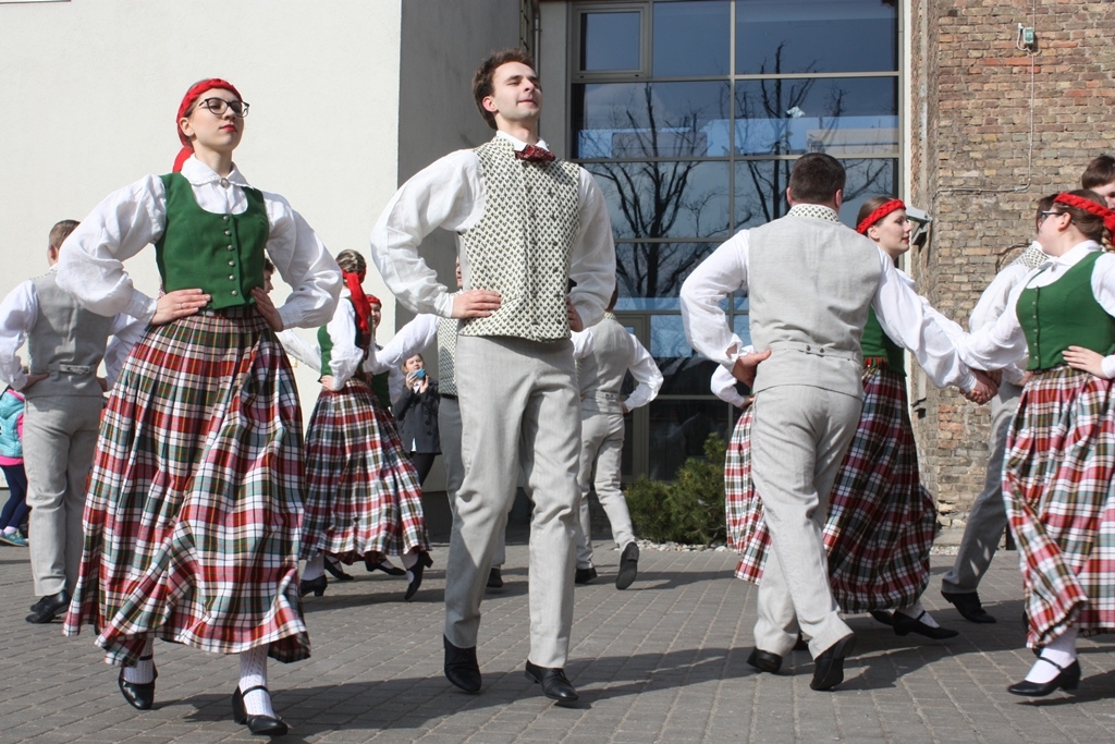 Lieldienu Jampadracis Mārupē 27.03.2016.