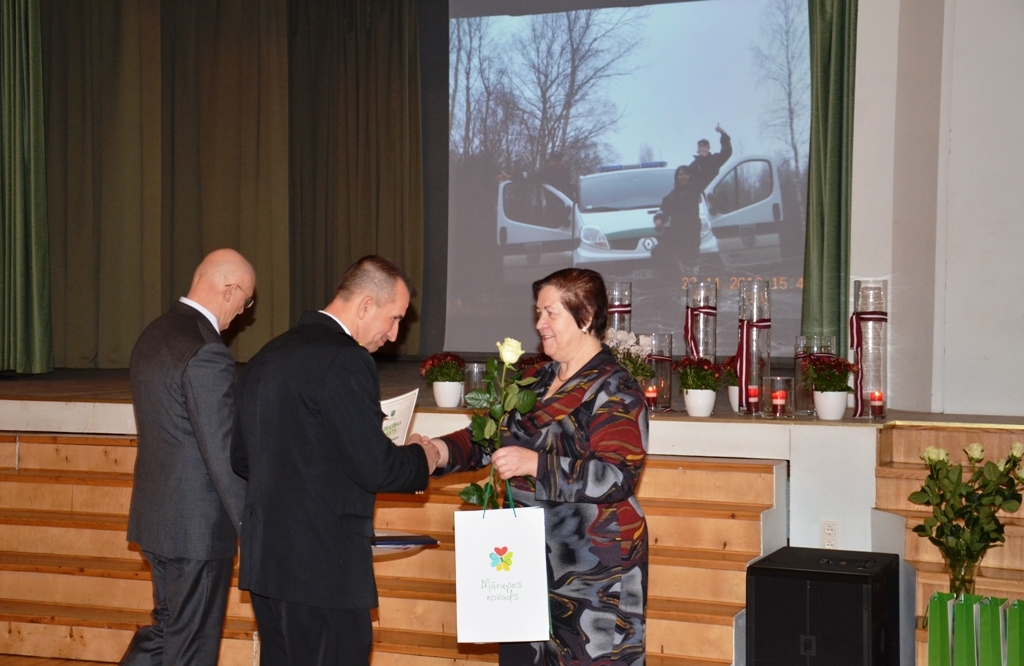 Pašvaldības policijas darbinieku zvēresta nodošana 04.12.2015.