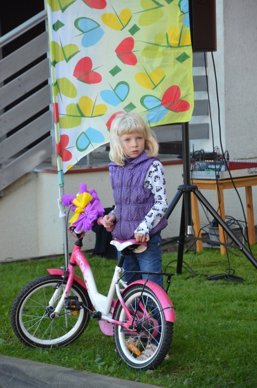 Atjaunotā skeitparka un uzstādīto velonovietņu atklāšana Jaunmārupē, 01.10.2016.